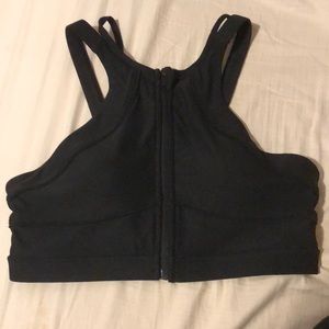 Black sports bra